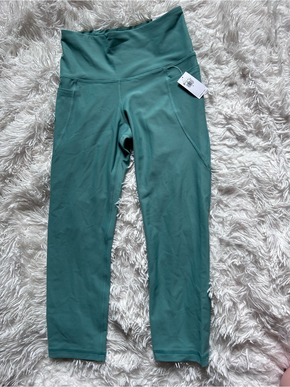 Old Navy Cropped Legging